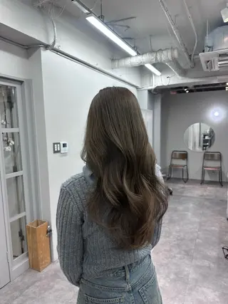 ロング 🍓🍒ダブルカラー モデルmio🍒🍓のヘアスタイル