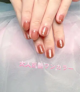 ネイル pink ladyサロン所属・べ にのネイルデザイン