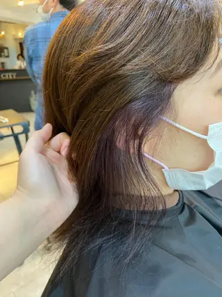 ミディアム カラー 宮本 玲那のヘアスタイル