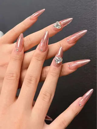 ネイル EMI ANA.CHUOのネイルデザイン