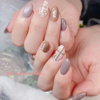 ネイル 柴崎 美幸のネイルデザイン