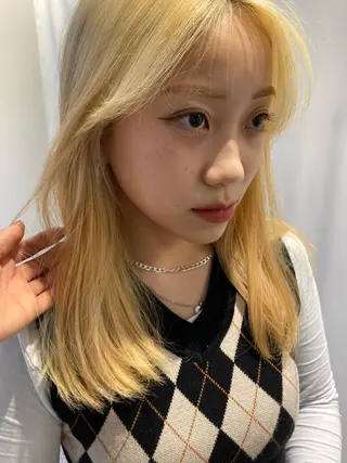 ロング カラー FILMS所属・宮城 星のヘアスタイル