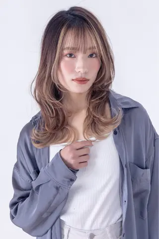 ミディアム コテ巻きパーマ/韓国 パーマ/佐野のヘアスタイル