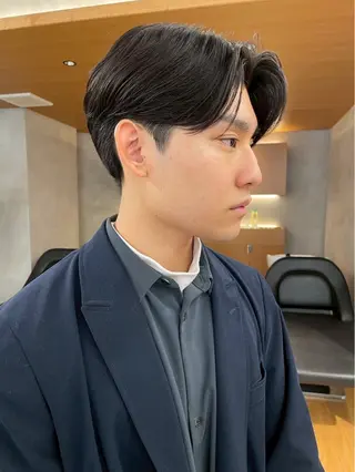 パーマ メンズ nico TOKYO所属・ニュアンス/ センターパート/イノのヘアスタイル