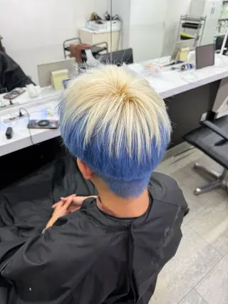 カラー miwa 🖤のヘアスタイル