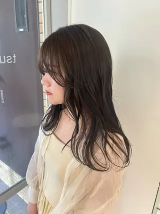 ミディアム yuzu / tsunaguのヘアスタイル