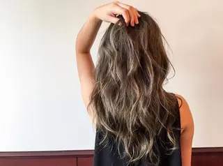 ロング カラー HAIRsalon BONDS所属・山本 佳裕のヘアスタイル