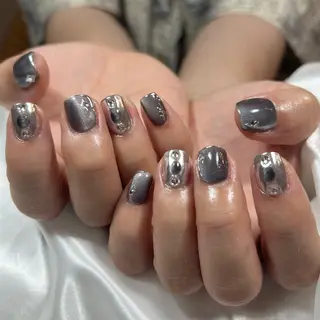 ネイル shine'an fuka🌿🫧のネイルデザイン