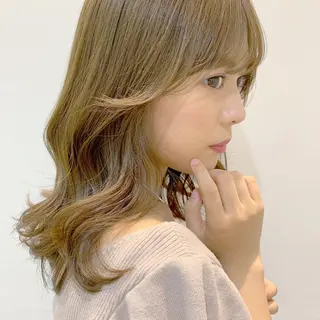 セミロング 💖レイヤー×美髪 💖momoのヘアスタイル
