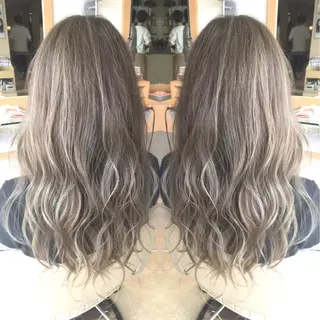 ロング カラー 🐝肥田 しょーと🐝のヘアスタイル