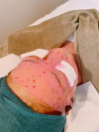 ビューティーサロン　サランブル所属・肌質改善エステサロン サランブルのエステ・リラクイメージ