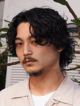 ミディアム パーマ fifth   jinnan所属・山口 ヒロトのヘアスタイル
