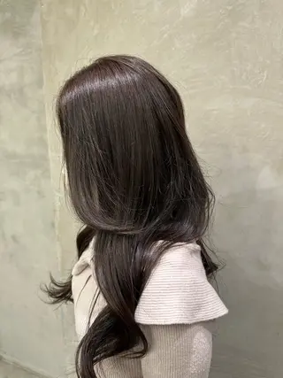 ロング カラー 山野愛子美容室銀座所属・銀座YUKINA🌙 Wcolorのヘアスタイル