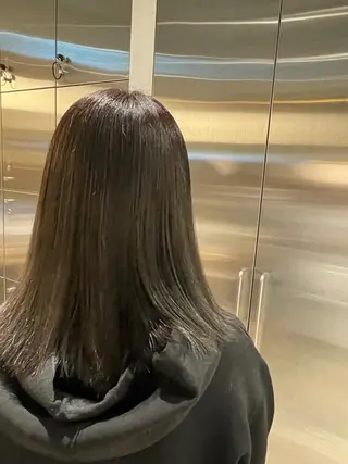 セミロング organic+live所属・山﨑 心優のヘアスタイル