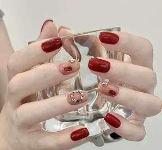 ネイル 高木 維麗絲のネイルデザイン