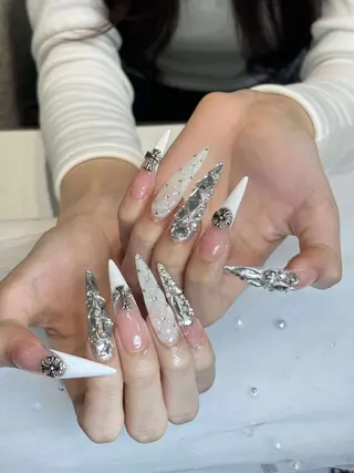 ネイル Julli ジュリのネイルデザイン