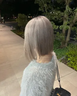 ショート ユイ☆ハイトーン ☆ブリーチデザインのヘアスタイル