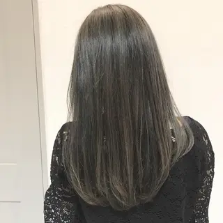 ロング パーマ ヘアアレンジ ture by gladのヘアスタイル