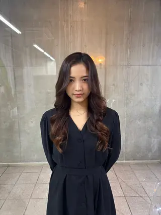 ロング Dice朋生/美髪/ 白髪ぼかし/ブリーチのヘアスタイル