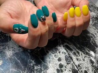 ショート ネイル ✴︎ Delightのネイルデザイン