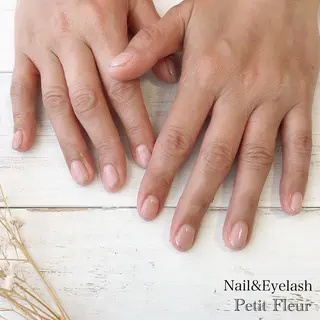 ネイル Petit Fleur所属・青柳 亜梨奈のマツエク・マツパデザイン