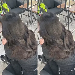 セミロング 髪質カラー特化 akiのヘアスタイル