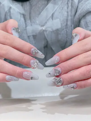 ネイル MOMO CHIのネイルデザイン