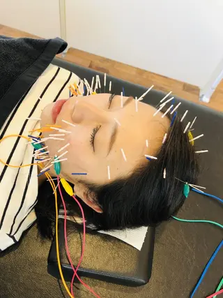 からだサロSUNNY 堺東鍼灸整骨院のエステ・リラクイメージ