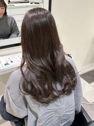 セミロング カラー 巻ける縮毛矯正/艶 カラーchika🩵のヘアスタイル