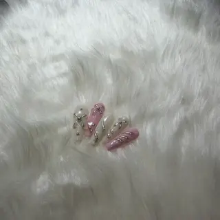 ネイル Nail&Eye hanaのネイルデザイン