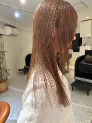 カラー ブリーチカラー🎀 韓国風/寺門美優のヘアスタイル