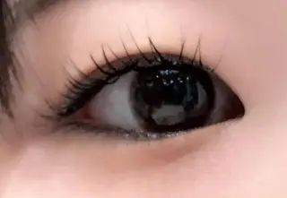 マツエク・マツパ 岡田詩織 MODE Ks松原店のヘアスタイル