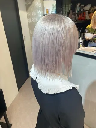 ショート 韓国ハイトーン🦋 hikariのヘアスタイル