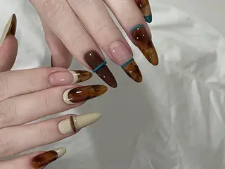 ネイル リボン、ガーリー パーツ放題専門店のネイルデザイン