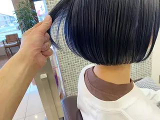 ショート カラー 鈴木 翔梧のヘアスタイル