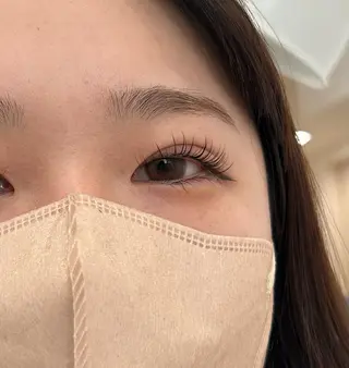 マツエク・マツパ カルフールノア新八柱店所属・重信 優香の眉毛・アイブロウイメージ