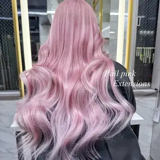 ロング カラー シールエクステ特化 ハイトーン、NANAのヘアスタイル