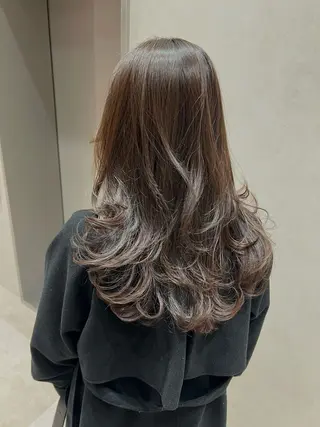 ロング カラー salowin所属・吉ヶ別符 亮祐のヘアスタイル