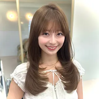 セミロング カラー 顔周りcut/ 艶ワンカラー♥ちさきのヘアスタイル