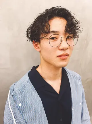 パーマ pole/apartment所属・💓パーマ，💗 レイヤーカットのヘアスタイル