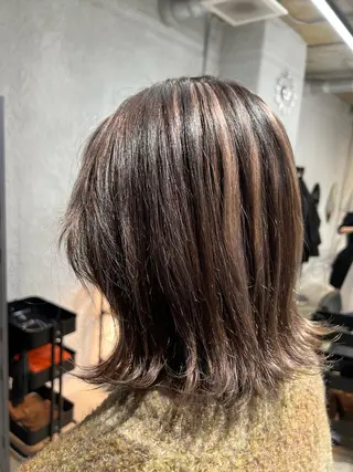 ミディアム カラー オタク美容師💟 チバコナツのヘアスタイル