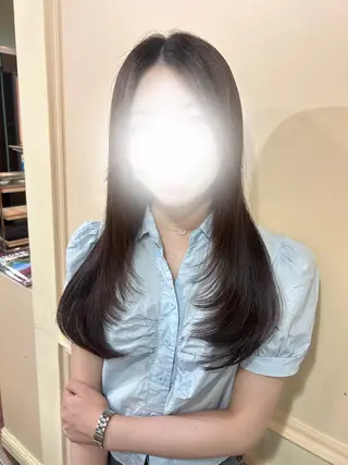 ロング カラー 'AXISガスビル Rinのヘアスタイル