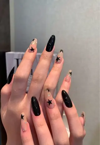 ネイル Dola Nail ユキンイのネイルデザイン