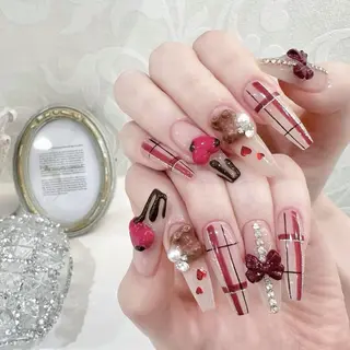 ネイル Lee Nailsのネイルデザイン