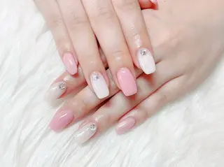 ネイル Viseo《6週間 長持ちパラジェル》のネイルデザイン