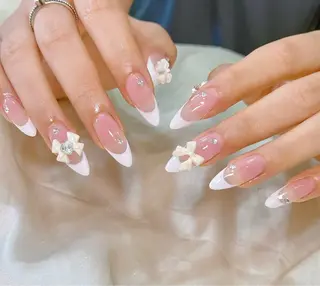 ネイル Lyna 池袋のネイルデザイン