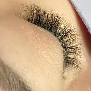 マツエク・マツパ HOLOGRAM EYELASH EBISU所属・HOLOGRAM EYELASHのマツエク・マツパデザイン
