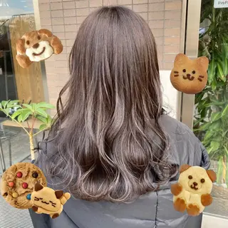 ロング ハイトーン💗ピンク 🛼ベージュ🍀のヘアスタイル