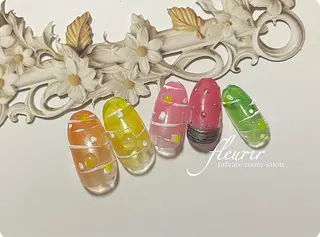 ネイル フルリール 【プライベートサロンのネイルデザイン