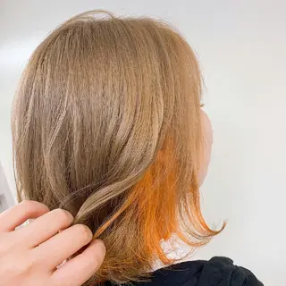 ショート カラー 田辺 侑未のヘアスタイル